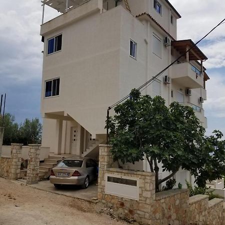 Villa E Olsi Kacupaj Sarandë 外观 照片